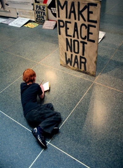 De l’éthique de guerre à l’éthique de paix